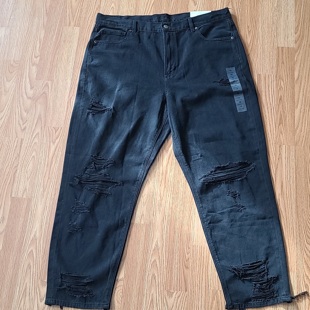 American Eagle Mom Jeans